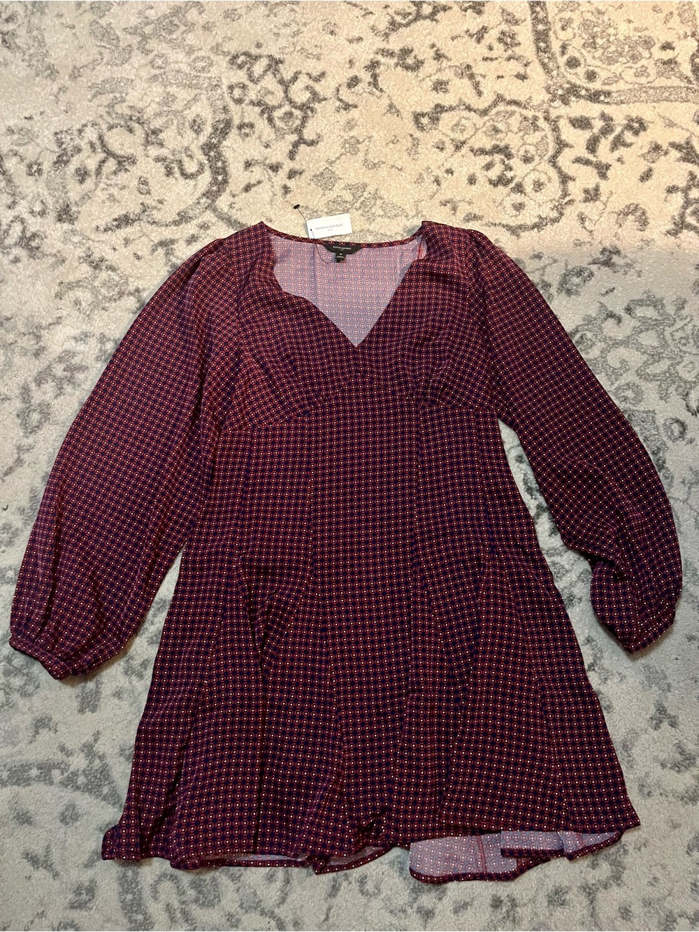 Banana Republic Burgundy Printed Long-Sleeve V-Neck Tunic Dress